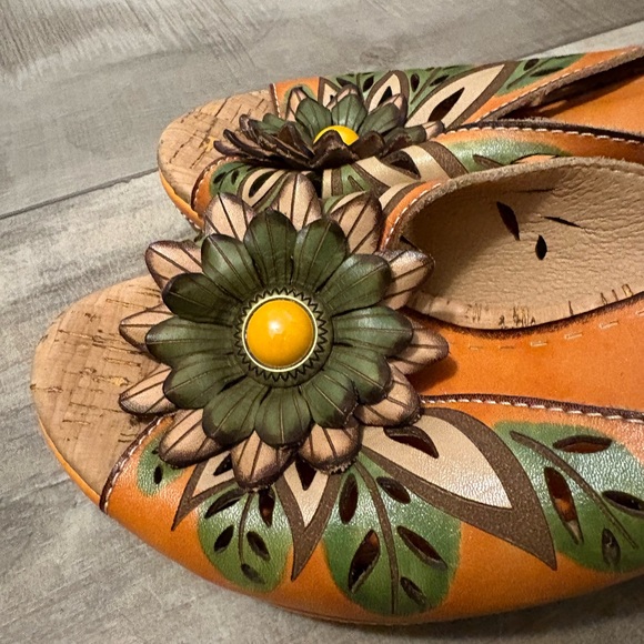 NWOB! L'ARTISTE by Spring Step BLOOM wedge sandal, MANGO MULTI, 41 (9.5/10) - Picture 4 of 8